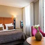 Impérial Palace Hotel 4*