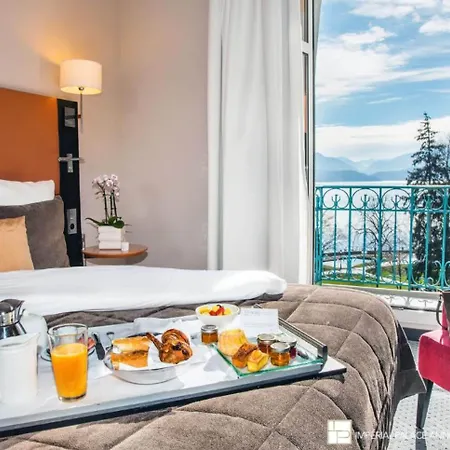 Imperial Palace Hotel 4*