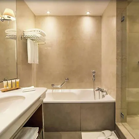Hotel Imperial Palace